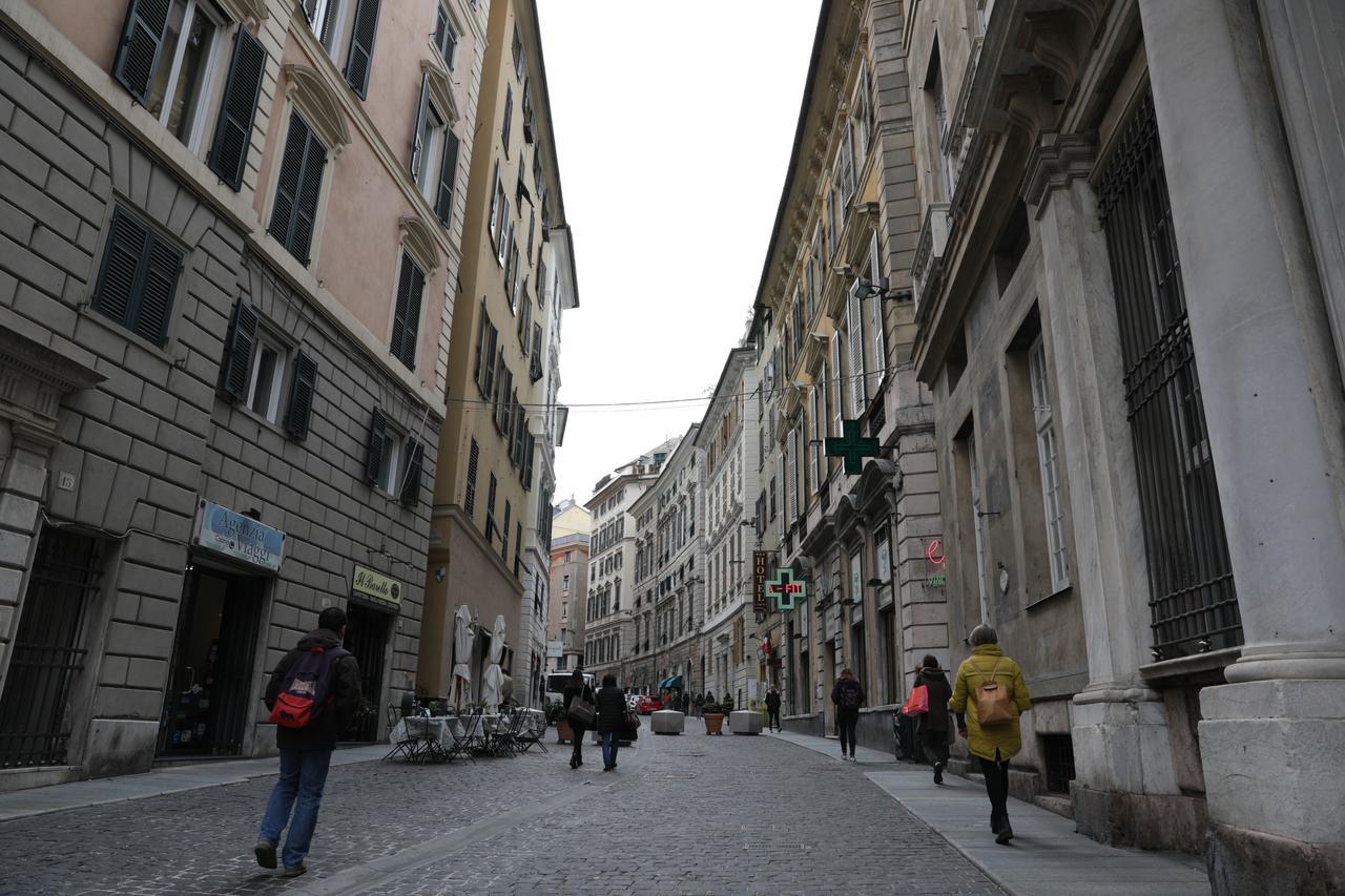 Helvetia Suite Genua Buitenkant foto